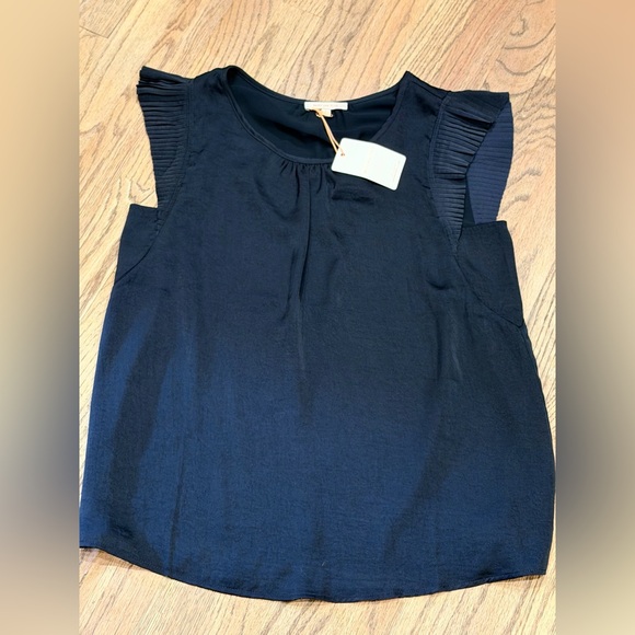 NWT Skies Are Blue Pleated Flutter Sleeve Blouse, Size S - Picture 2 of 6